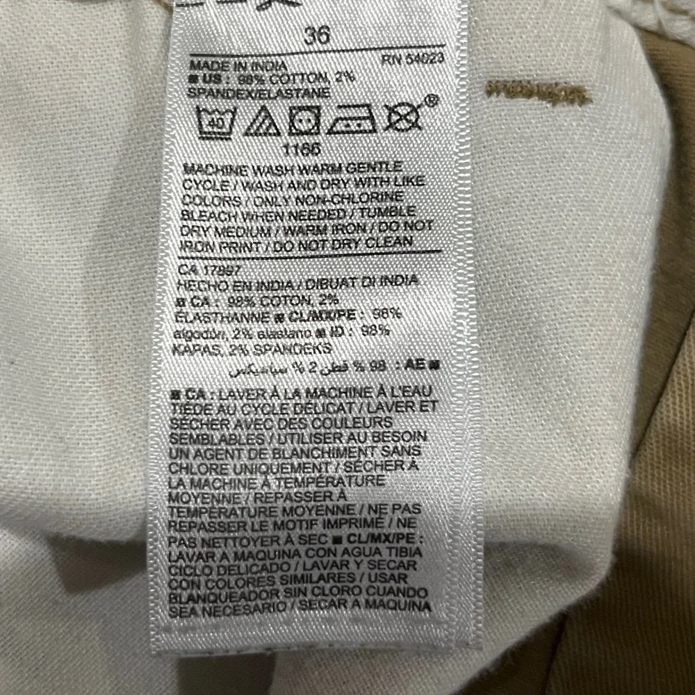 Old Navy Ultimate Slim Built-In Flex‎ Shorts Mens 36 Basswood Brown